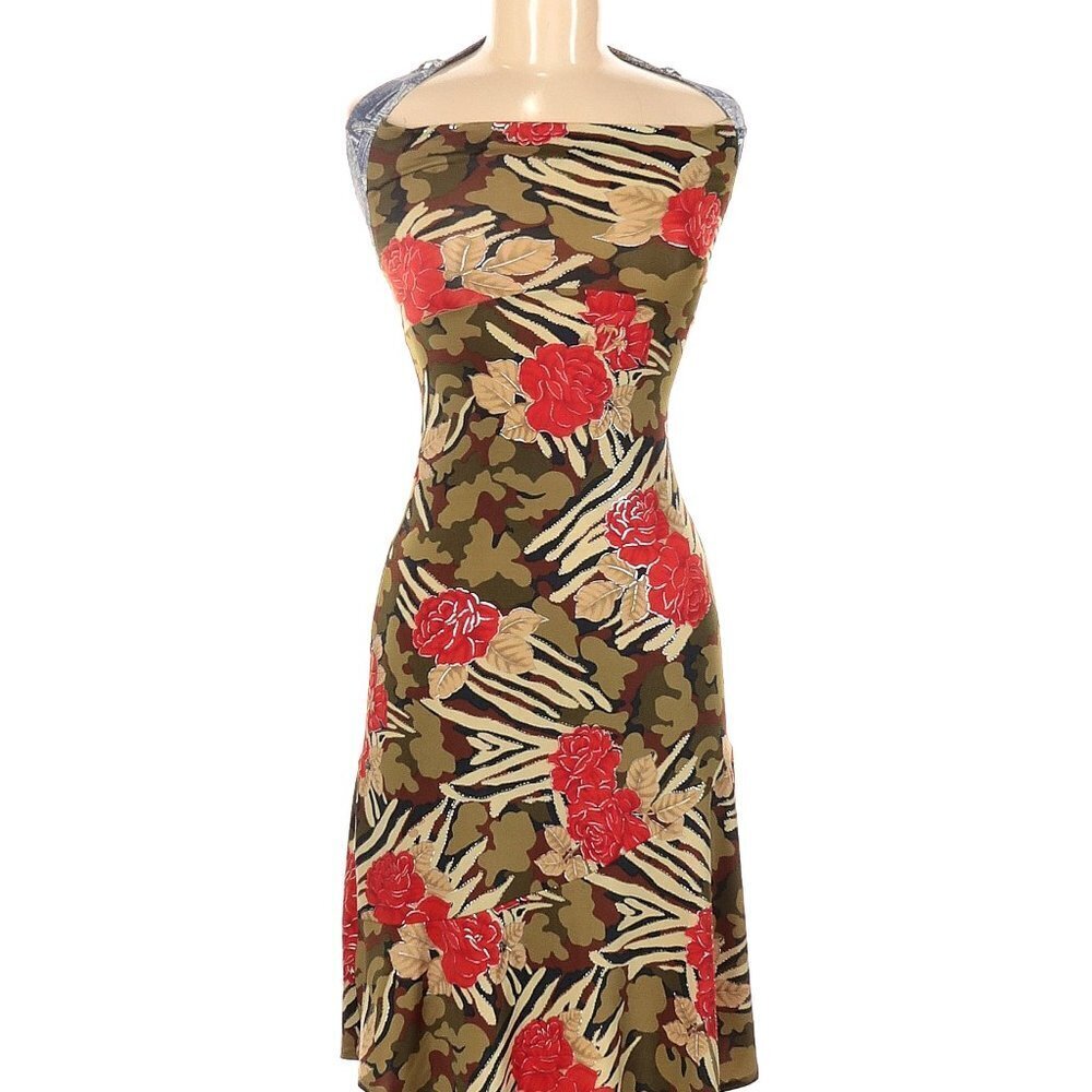 Three Hearts Halter Top Red Green Floral‎ Dress with Denim Straps in Size Medium